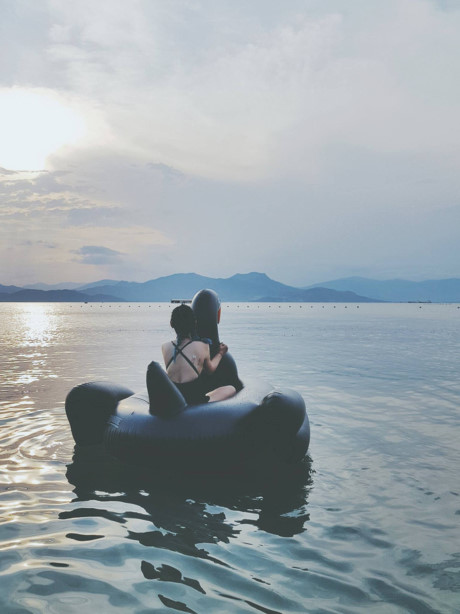 Ai cung phai co anh chup voi mon phu kien hot nhat mua he nam nay! - Anh 15