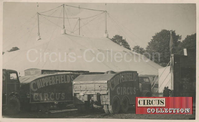 camions treuils et chapiteau du cirque Anglais Chiepperfield 