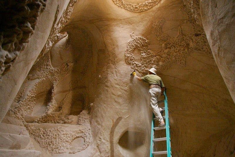 Artistically Carves Entire Caves by Hand with a Pickaxe