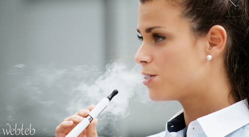 هل السيجارة الإلكترونية ضارة لصحة الفم؟ 