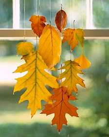 móvil hojas secas
