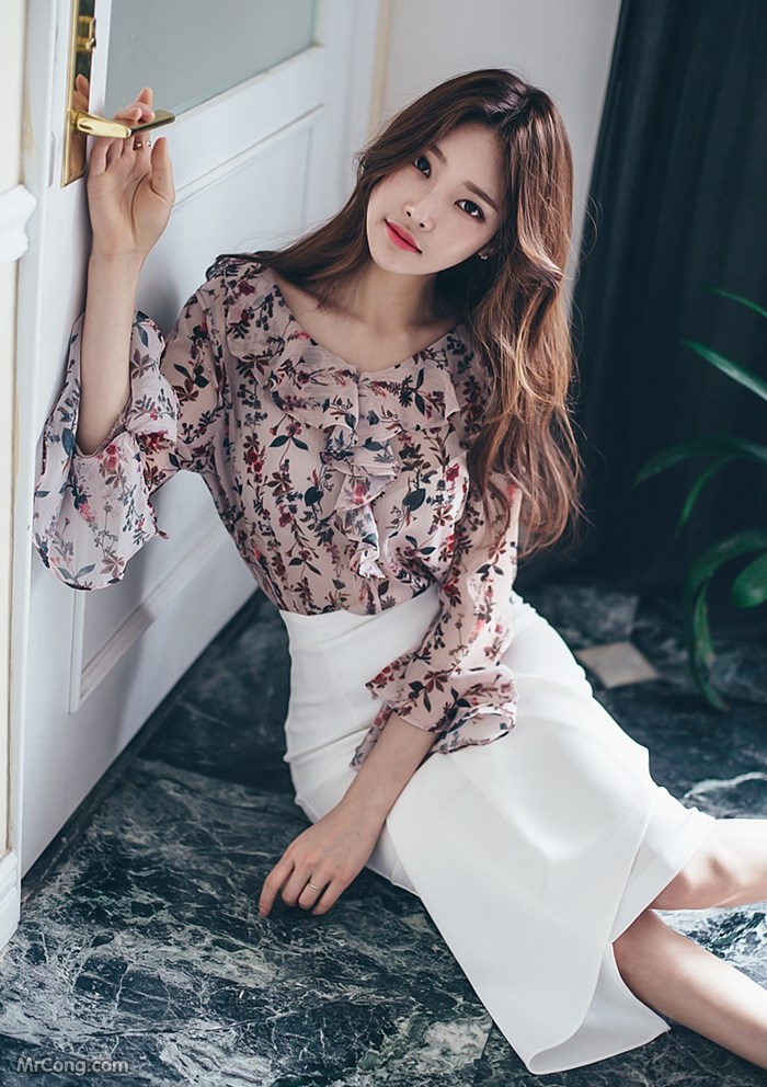 Beautiful Park Jung Yoon in a fashion photo shoot in March 2017 (775 photos) photo 5-4