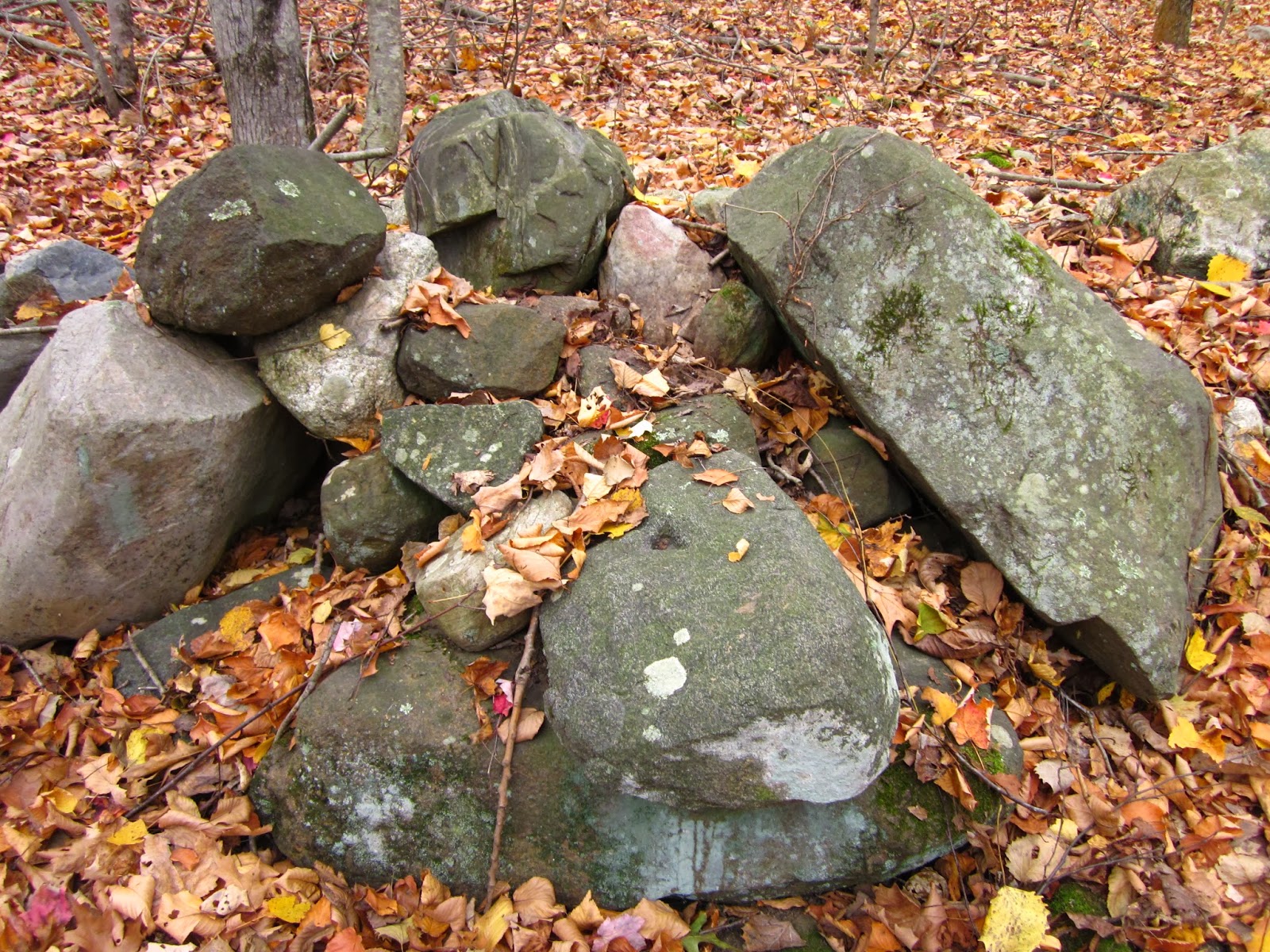 Rock Piles Quanopaug Trail Rock Pile