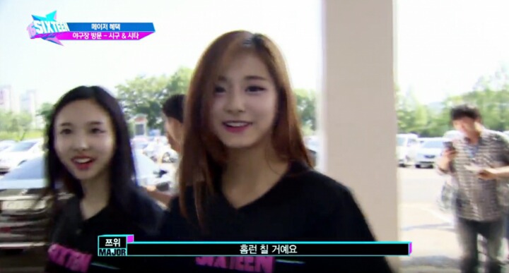 [데이터/스압주의] 트와이스 쯔위에 대해 알아보자.jpgif