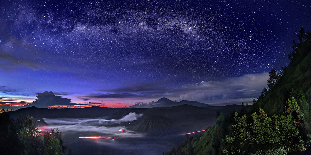 4 Cara Mudah Memotret Milky Way Bromo Dengan Kamera Smartphone Surabaya Tour And Rent Car