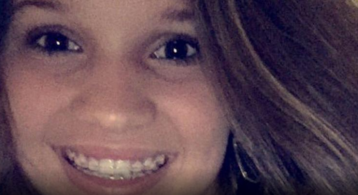 Une Fille Suce La Bite De Son Camarade De Classe Monte En | My XXX Hot Girl wallpaper 4