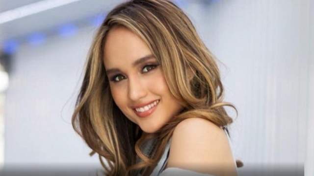 Lirik Lagu Cinta Laura Kiehl Cloud 9 Lirik Lagu Dunia