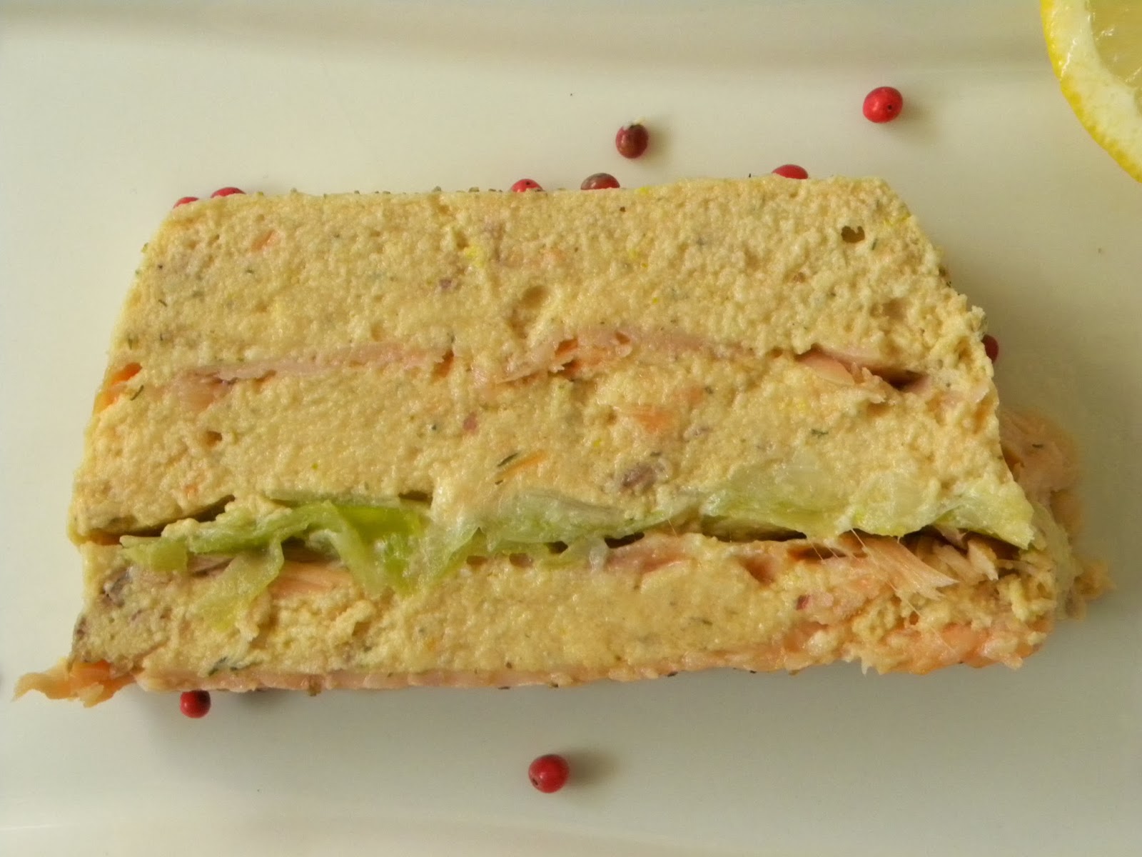 Vadrouilles gourmandes Terrine aux 2 saumons, poireaux et curry