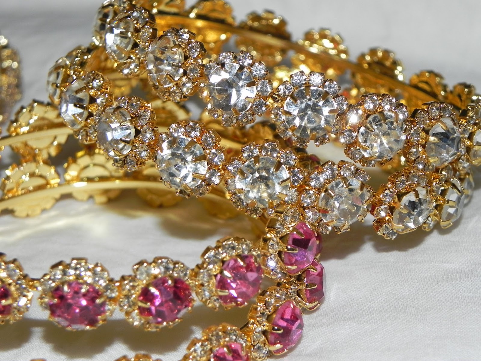 Beautiful Artificial Bangles Wallpapers, Pictures, Fashion, Mobile