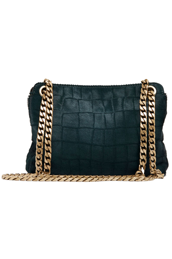 Most Trendy Shoulder Bags for Fashionistas Ladies Fashionz