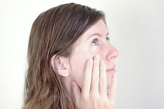  cara memutihkan kulit wajah dan perawatan wajah 10 Cara Efektif Memutihkan Kulit Wajah dan Perawatannya
