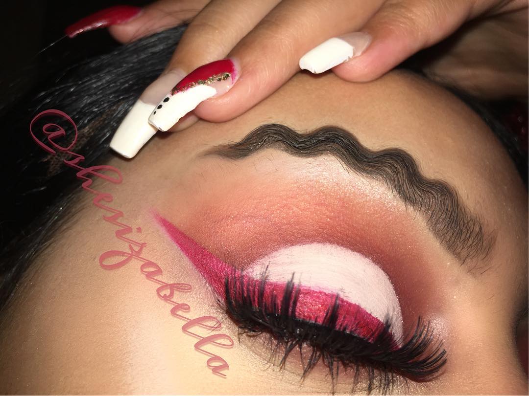 Weird Squiggle Eyebrow Trend Takes Over Instagram Latest Fashion Corner