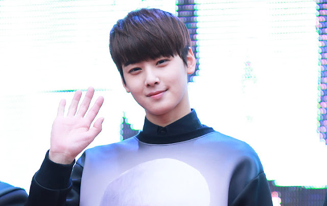 Cha Eunwoo ASTRO Worried about Baldness, These Photos Become 'Proof