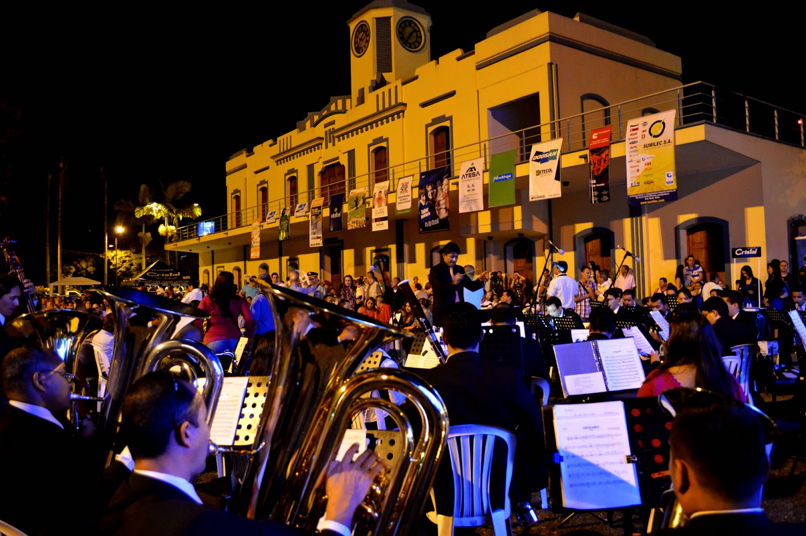 Vecinos Pereira Ciudad / Eventos Pereira está de fiesta