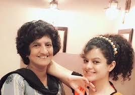 Palak Muchhal Family Husband Son Daughter Father Mother Age Height Biography Profile Wedding Photos