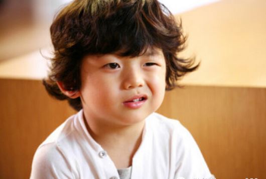 Luận giải điềm báo giật mắt phải nữ theo giờ