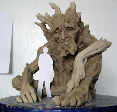 Escultura de papel mache gigante