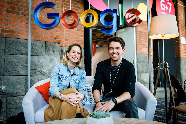 Ein Foto zeigt Isabelle Sonnenfeld, Google News Lab, und Max Böhnke, Berliner Morgenpost