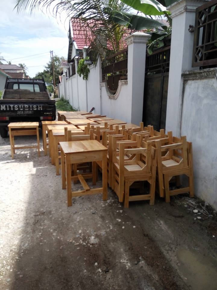 Jasa pembuatan Meja dan Kursi  Sekolah di  Banjarmasin  