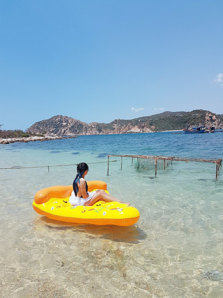 Ai cung phai co anh chup voi mon phu kien hot nhat mua he nam nay! - Anh 22