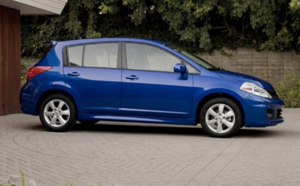 Best Car Models & All About Cars: 2013 Nissan Versa Hatchback