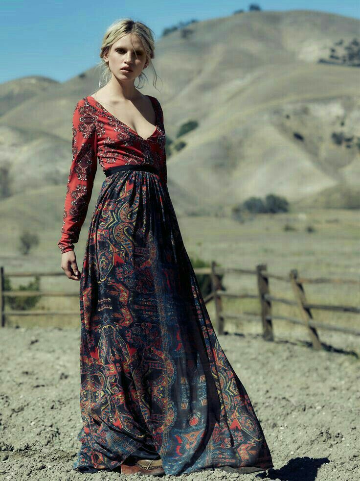 Fαshiση Gαlαxy 98 ☯ Deep v neck printed long boho dress boho fashion