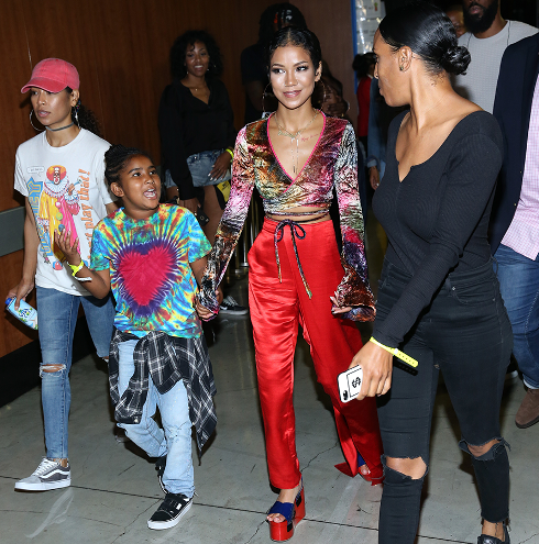 Did you know Jhene Aiko has a daughter? She's 8 and very pretty