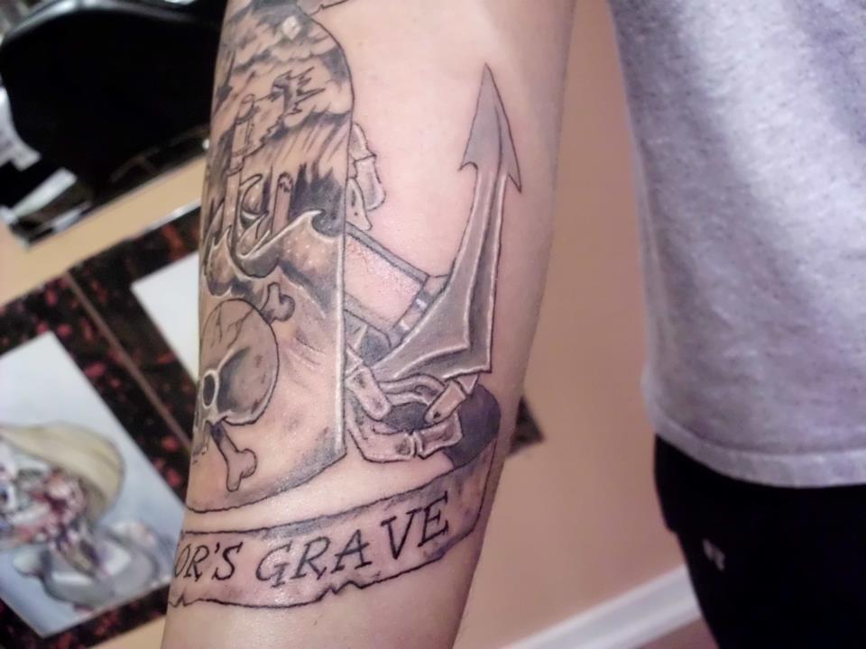 Justin Graves Tattoo No Rose Grow at A Sailor's Grave all Black and