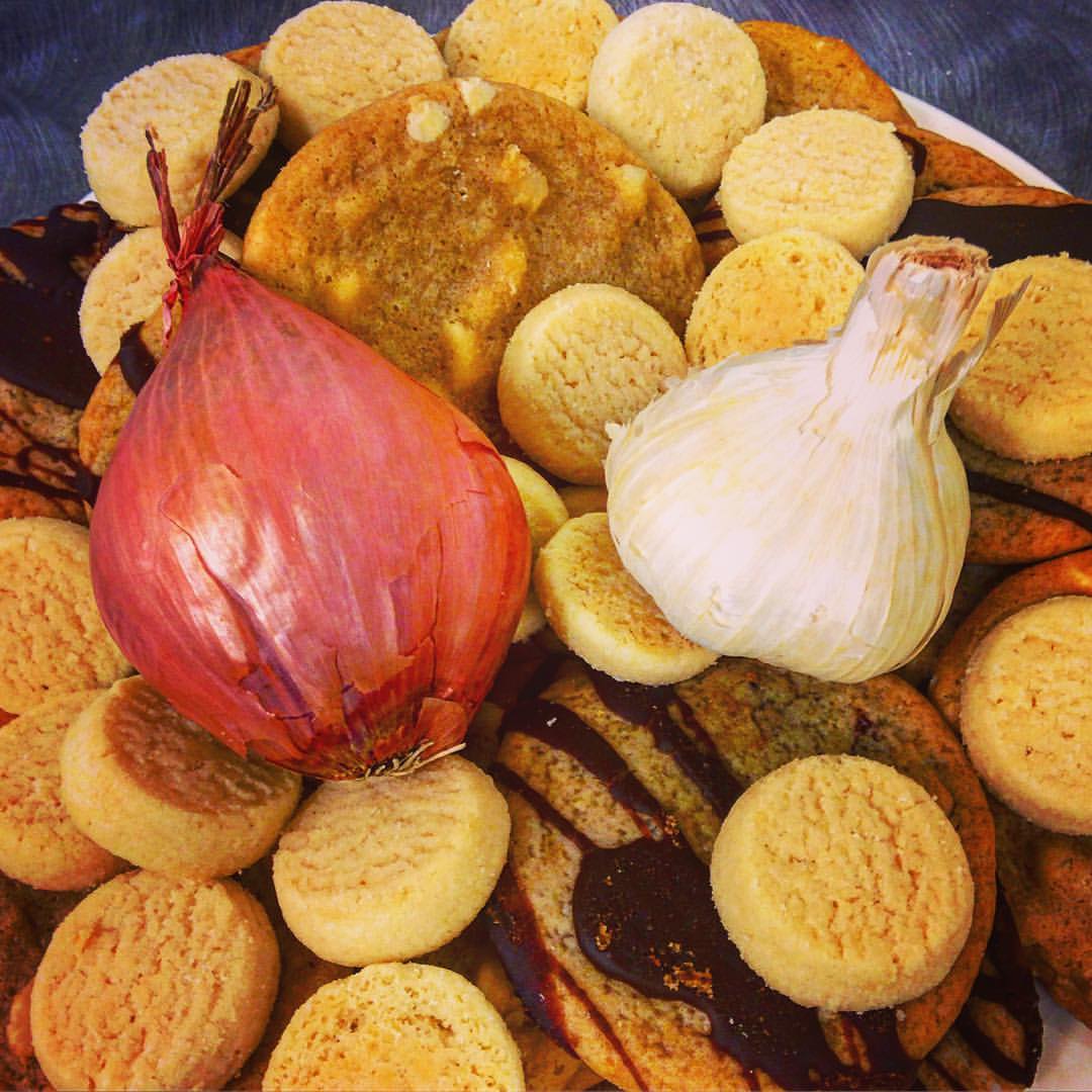 Cleveland Centennial Red Onion, White Garlic First Reading