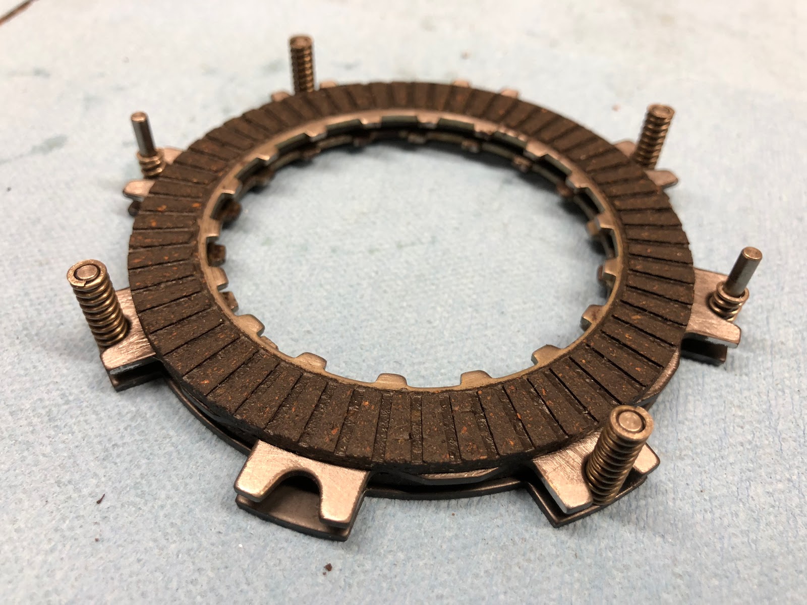 CT90 Clutch Pack Assembly Detail Build-up