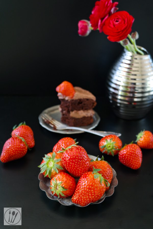 Schokoladentorte mit Erdbeeren