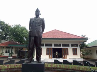Melihat Museum Jenderal Besar Abdul Haris Nasution