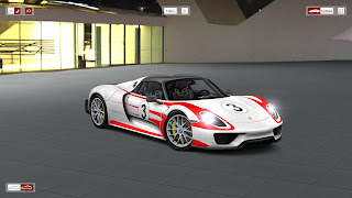 Porsche 918 mit optionalen Weissach-Paket - Foto: Porsche