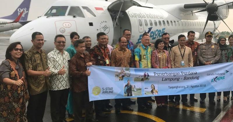 Jadwal dan Harga Tiket Penerbangan Garuda Bandung - Lampung - Padang