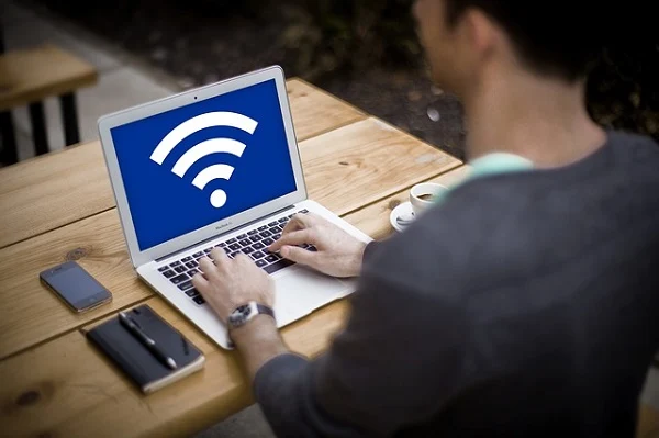 كيف تعرف من اخترق شبكة Wi-Fi الخاص بك؟
