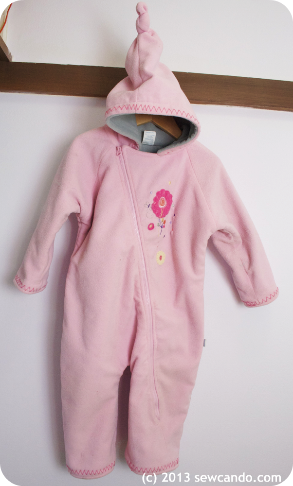 Sew Can Do: Our Wintery Tale: Making A Homemade Snowsuit
