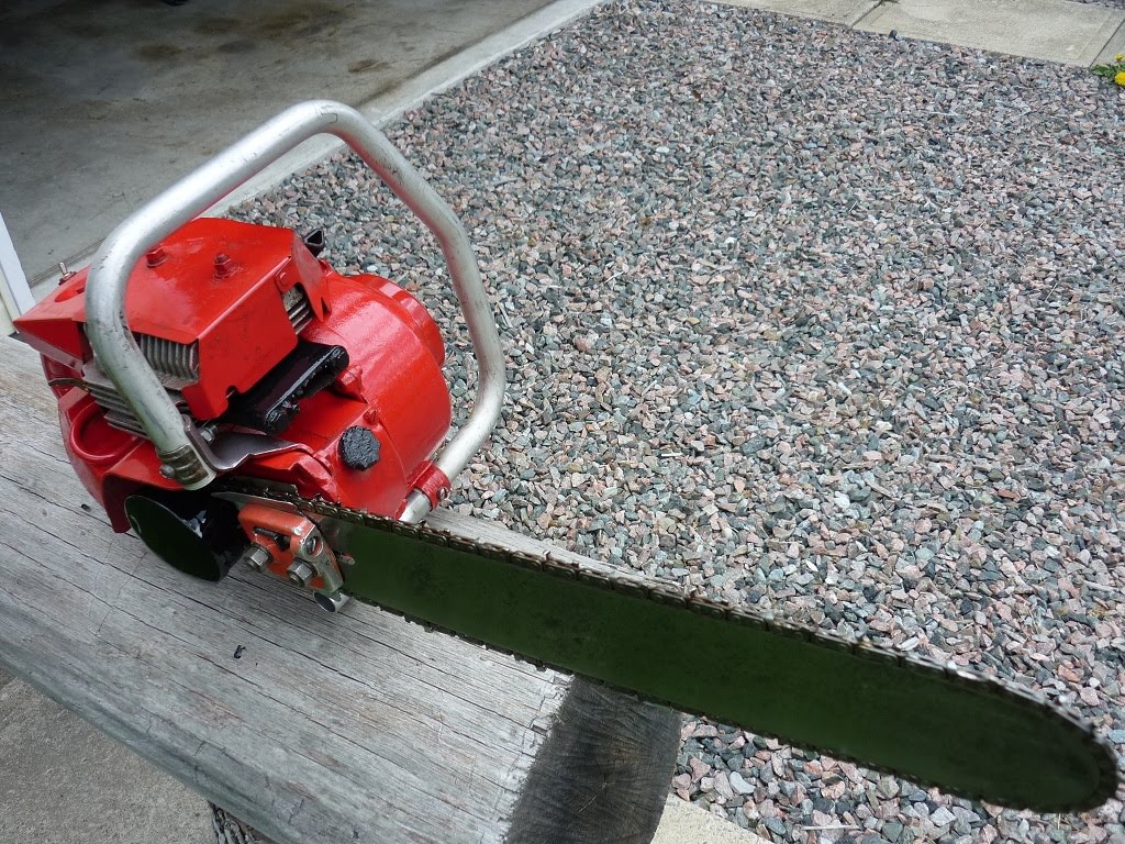 VINTAGE CHAINSAW COLLECTION PM Canadian 175