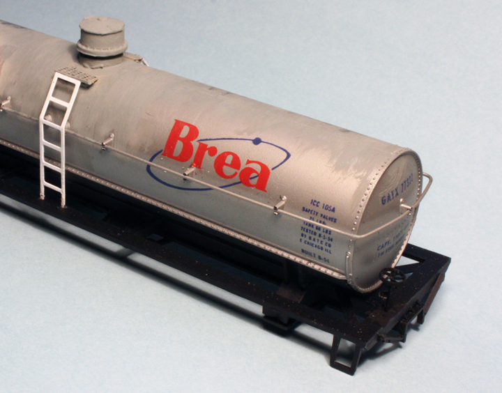 modeling the SP Tank car “dome” platforms, Part 4