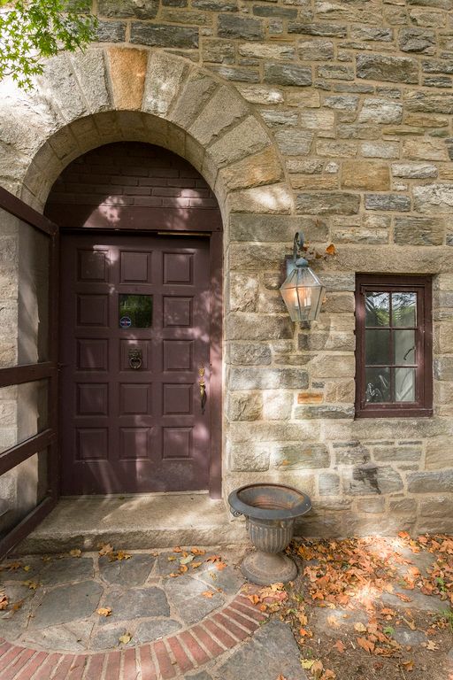 Sweet House Dreams 1900 Stone Hall in Bryn Athyn, Pennsylvania