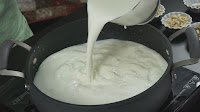 Boiling-Milk-for-Basundi