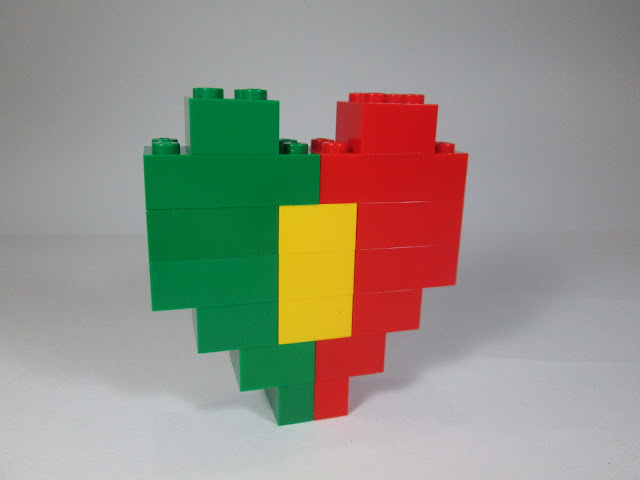 MOC LEGO Coração Português - Portugal no Coração