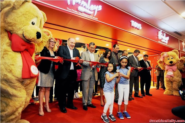 Hamleys Toy Shop In Malaysia , hamleys, toys store, toys, hamleys bear