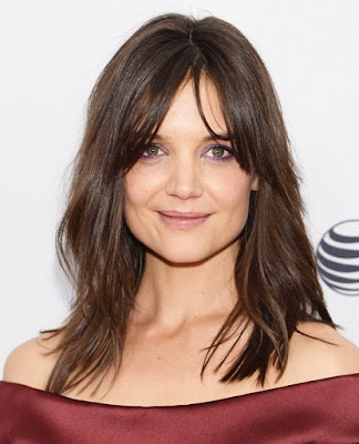 alt="Katie Holmes,long side bangs,square face,square face bangs,hair bangs,celebrity hair styles,hair fringe,hair cutting styles"