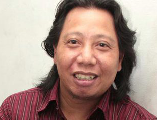 Bintang Agusta Lesmana: Foto Cewek Masturbasi