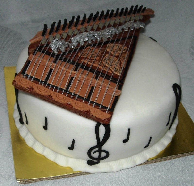 Keremin Kurabiyeleri Kanun Pasta (Müzik enstrümanı)