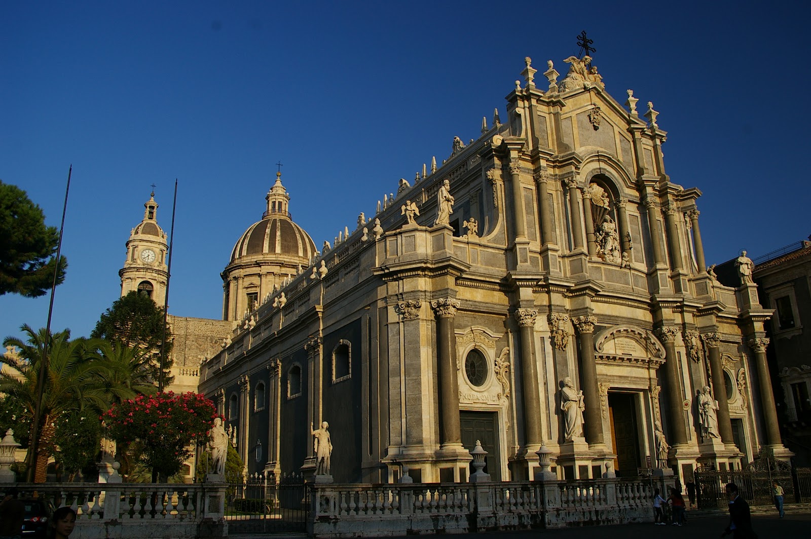 Travel with Me CATANIA ITALYCHARMING BAROQUE DAUGHTER OF THE