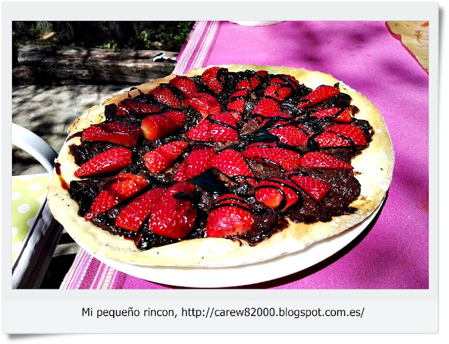 Pizza De Nuttela Y Fresas
