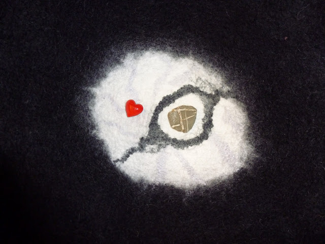 FilzMari: Schale der Liebe