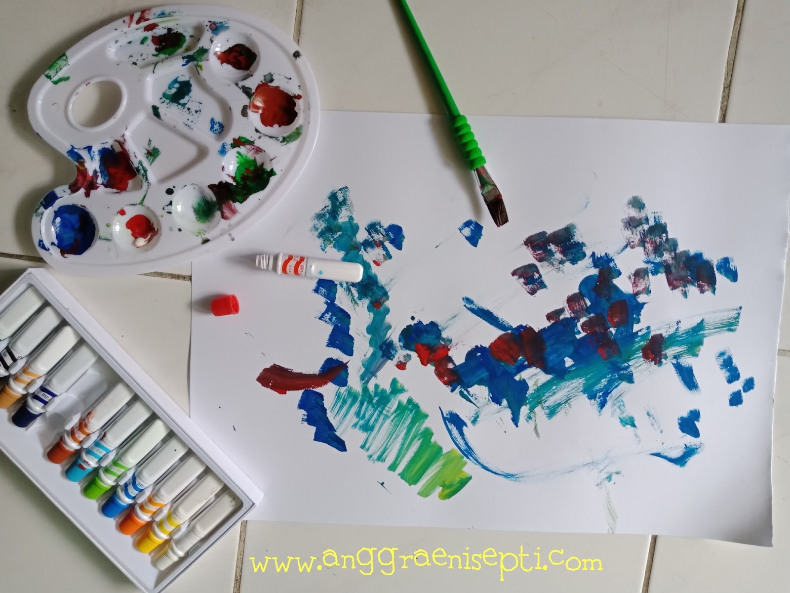 Manfaat Melukis untuk Anak Usia Dini | Anggraeni Septi