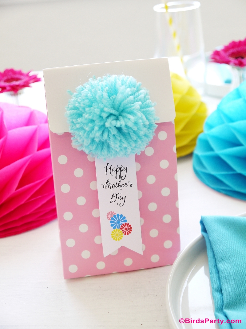 Mother's Day Color Pop Party Favors and DIY Gifts